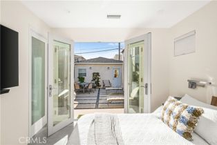 Single Family Residence, 127 5th st, Seal Beach, CA 90740 - 20