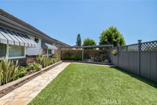 Single Family Residence, 2012 Orangeview ln, Orange, CA 92867 - 37