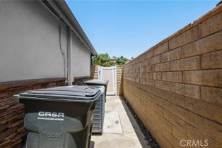 Single Family Residence, 2012 Orangeview ln, Orange, CA 92867 - 49