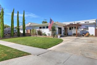 Single Family Residence, 3255 Fanwood AVE, Long Beach, CA  Long Beach, CA 90808