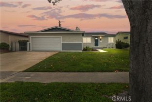 Single Family Residence, 1507 Ash ave, Fullerton, CA 92833 - 2