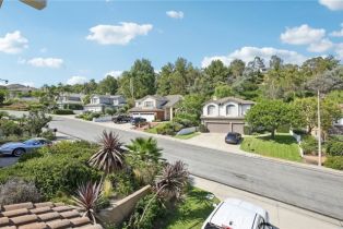 Single Family Residence, 932 Camerford ln, Anaheim Hills, CA 92808 - 44