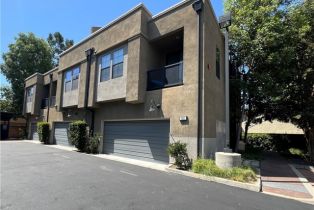 Condominium, 561 Maple ave, Orange, CA 92868 - 2