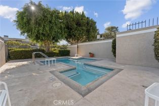 Condominium, 260 Cagney ln, Newport Beach, CA 92663 - 39