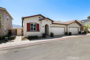 Condominium, 24205 Selwood dr, Corona, CA 92883 - 5