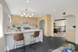 Condominium, 6121 Shoup ave, Woodland Hills, CA 91367 - 9