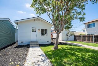 Single Family Residence, 2520 East Sixth street, Long Beach, CA 90814 - 36