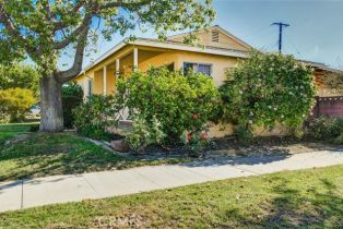 Single Family Residence, 306 Monroe ave, Orange, CA 92867 - 8