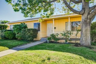 Single Family Residence, 306  E Monroe AVE, Orange, CA  Orange, CA 92867