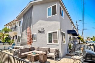 Residential Income, 133 Corona ave, Long Beach, CA 90803 - 4