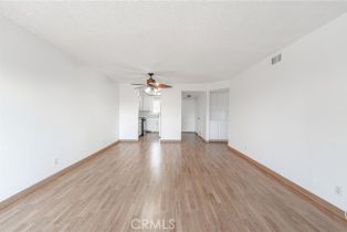 Condominium, 955 3rd st, Long Beach, CA 90802 - 12