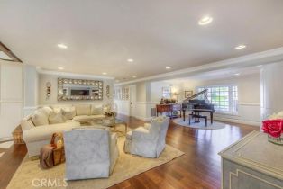 Single Family Residence, 9882 Wildwood way, Villa Park, CA 92861 - 9