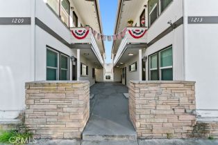 Residential Income, 1213 Balboa blvd, Newport Beach, CA 92661 - 8