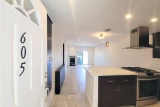 Condominium, 25 15th pl, Long Beach, CA 90802 - 2