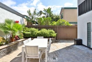 Single Family Residence, 203 Frankfort ave, Huntington Beach, CA 92648 - 17