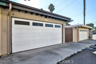 Single Family Residence, 203 Frankfort ave, Huntington Beach, CA 92648 - 46