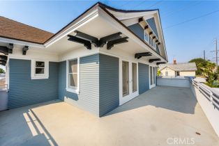 Single Family Residence, 690 Palmyra ave, Orange, CA 92868 - 35