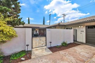 Single Family Residence, 17332 Jacaranda ave, Tustin, CA 92780 - 17