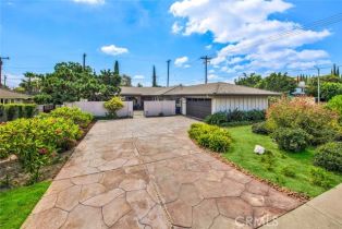 Single Family Residence, 17332 Jacaranda ave, Tustin, CA 92780 - 2