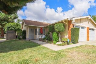 Residential Income, 1833 Stearns ave, Orange, CA 92866 - 5