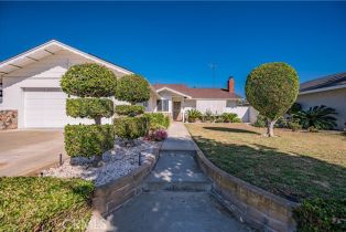 Single Family Residence, 15882 Pilgrim cir, Huntington Beach, CA 92647 - 3