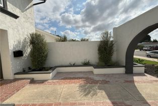 Single Family Residence, 9021 Hyde Park dr, Huntington Beach, CA 92646 - 3