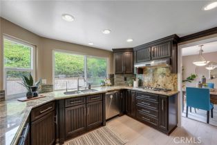 Single Family Residence, 6440 Oakview ln, Anaheim Hills, CA 92807 - 2