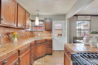 Single Family Residence, 1717 Gaviota ave, Long Beach, CA 90813 - 7