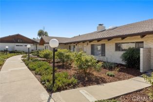 Condominium, 5120 Lakeview AVE, CA  , CA 92886