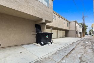 Residential Income, 525 Linden ave, Long Beach, CA 90802 - 4