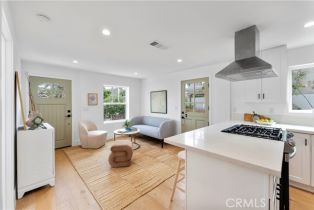 Single Family Residence, 857 Milwood ave, Venice, CA 90291 - 4