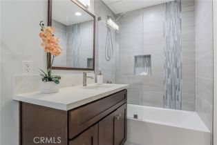 Condominium, 8212 Marina Pacifica dr, Long Beach, CA 90803 - 25