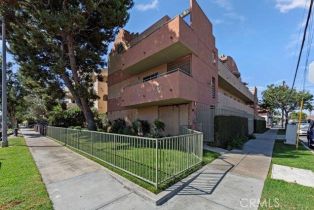 Residential Income, 2422  E 11th ST, Long Beach, CA  Long Beach, CA 90804