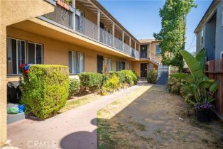 Residential Income, 1960 Cedar ave, Long Beach, CA 90806 - 8