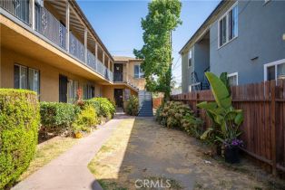 Residential Income, 1960 Cedar ave, Long Beach, CA 90806 - 9