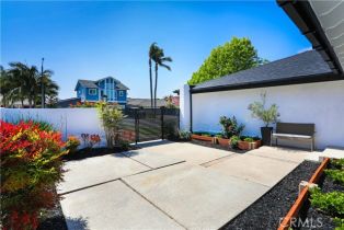 Single Family Residence, 21912 Summer cir, Huntington Beach, CA 92646 - 3