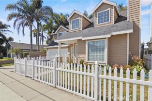 Single Family Residence, 1813 Huntington st, Huntington Beach, CA 92648 - 3