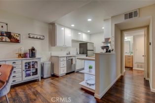 Condominium, 17522 Vandenberg ln, Tustin, CA 92780 - 18