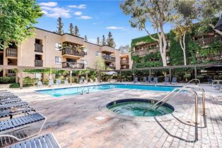 Condominium, 22100 Burbank blvd, Woodland Hills, CA 91367 - 9