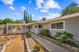 Single Family Residence, 655 De Luz rd, Fallbrook, CA 92028 - 23