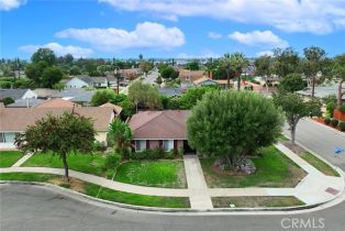 Single Family Residence, 2290 Maplewood st, Orange, CA 92865 - 23