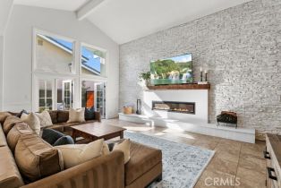 Single Family Residence, 18002 Aberdeen ln, Villa Park, CA 92861 - 9