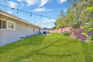 Single Family Residence, 10102 Debra ave, Granada Hills, CA 91343 - 17