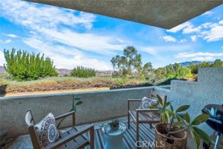 Condominium, 7879 Viewrim dr, Anaheim Hills, CA 92808 - 12