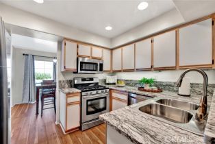 Condominium, 7879 Viewrim dr, Anaheim Hills, CA 92808 - 18