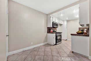 Condominium, 1111 Packers cir, Tustin, CA 92780 - 12