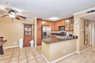 Condominium, 1035 La Terraza cir, Corona, CA 92879 - 14