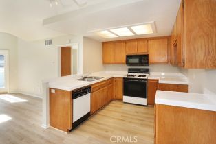 Condominium, 1501 Brea blvd, Fullerton, CA 92835 - 7