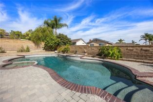 Single Family Residence, 950 Amherst cir, Anaheim Hills, CA 92807 - 36