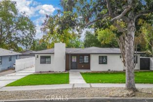 Single Family Residence, 2002 Woodlyn rd, Pasadena, CA 91104 - 4